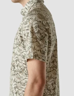 Classic Short-Sleeved Patterned Shirt Dried Leaves