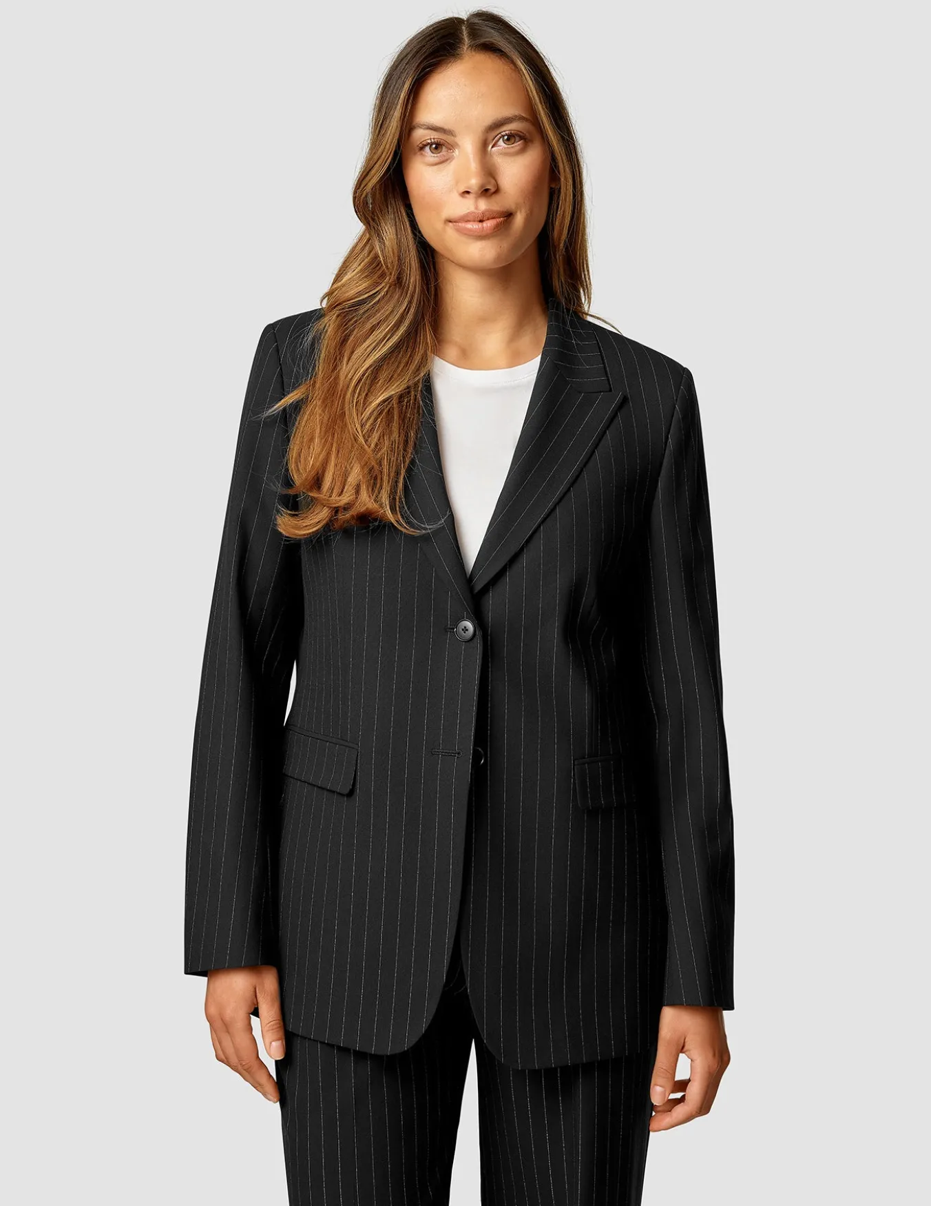 Essential Blazer Black Silver Pinstripe
