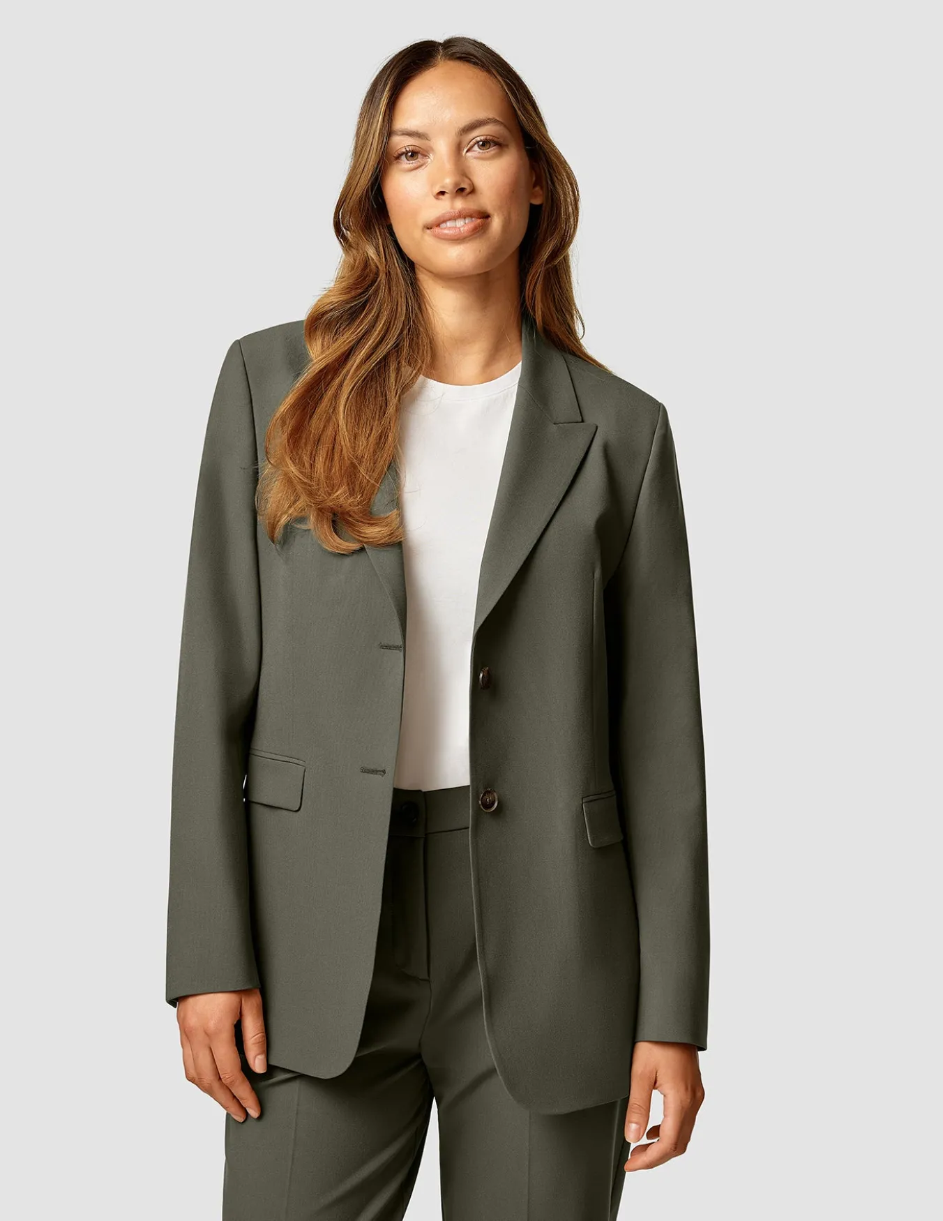 Essential Blazer Dark Olive