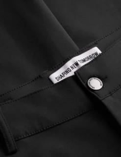 Essential Pants Regular Black