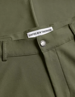 Essential Pants Regular Clover Green