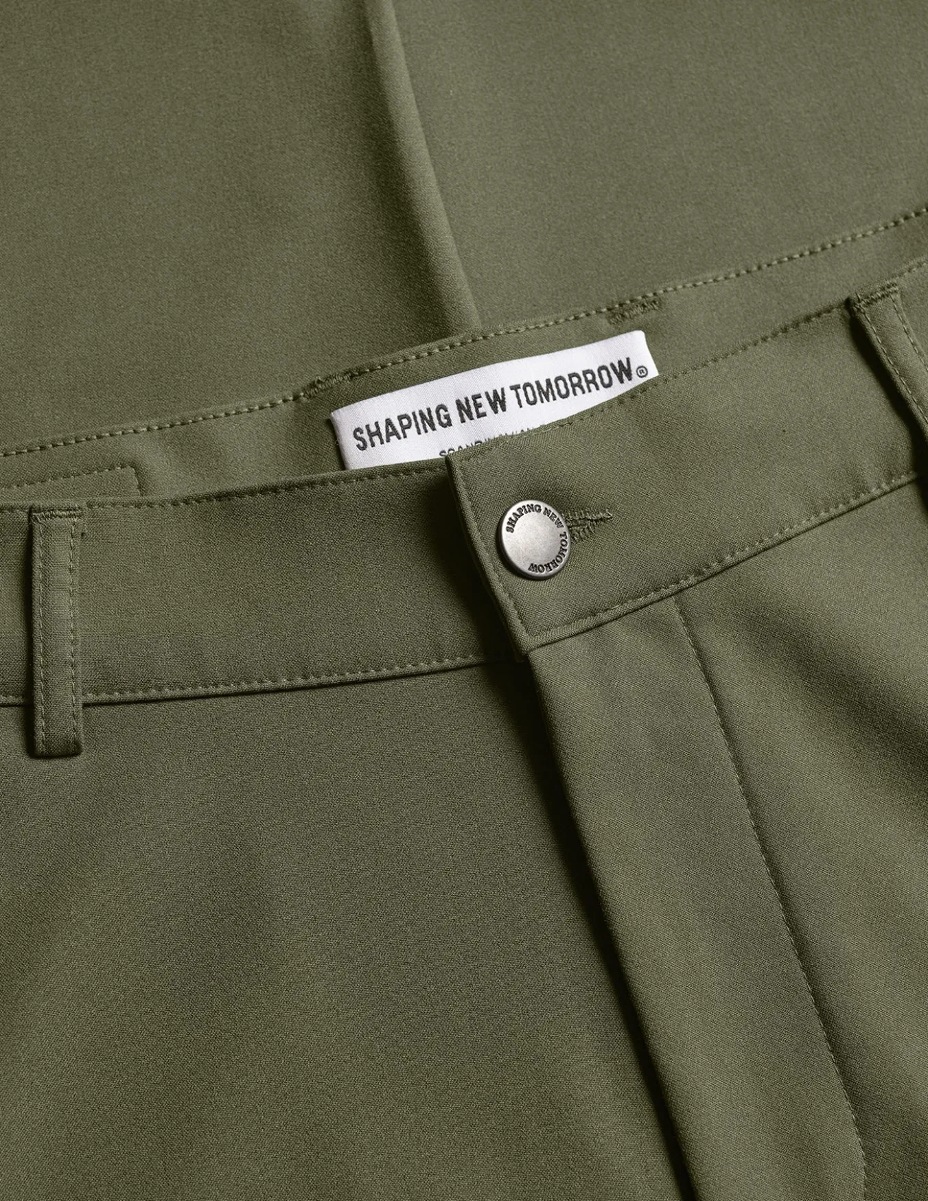 Essential Pants Regular Clover Green