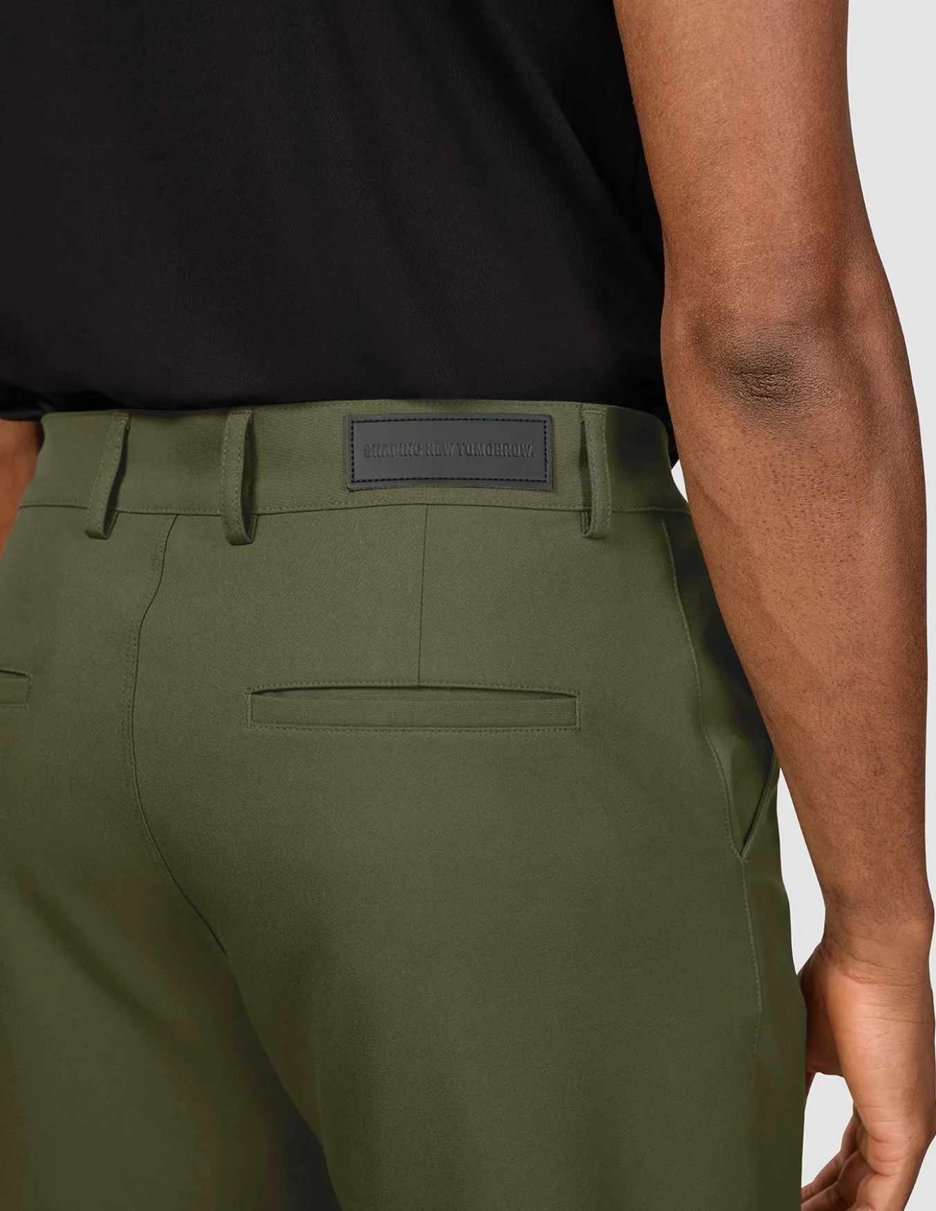 Essential Pants Regular Clover Green