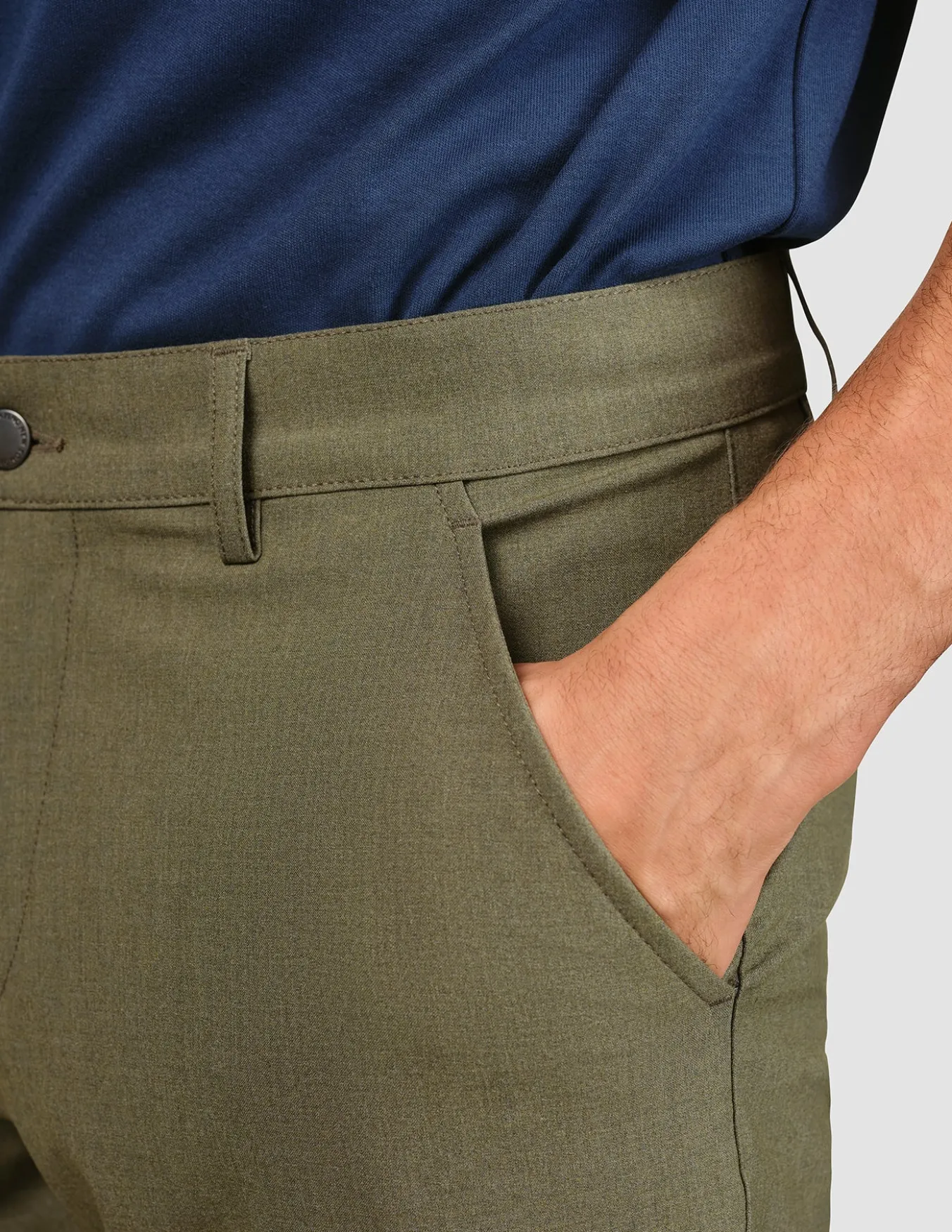 Essential Pants Regular Remote Green Melange
