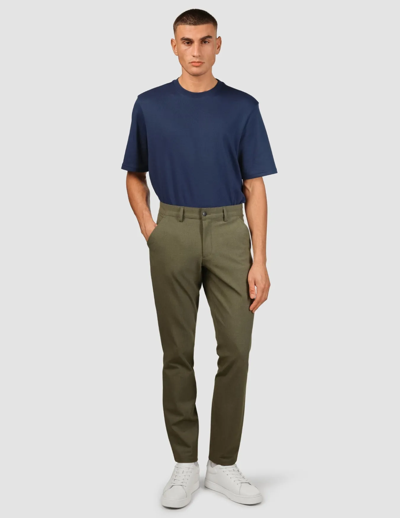 Essential Pants Regular Remote Green Melange
