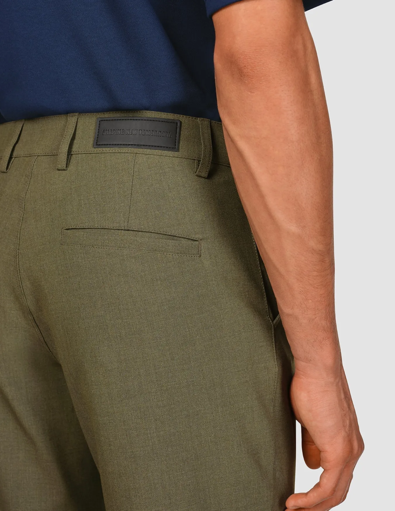 Essential Pants Regular Remote Green Melange