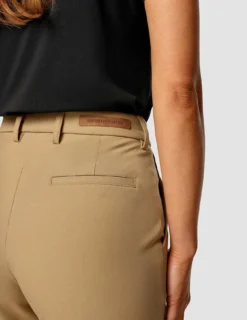 Essential Pants Straight Caramel