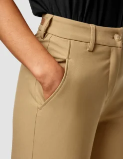 Essential Pants Straight Caramel