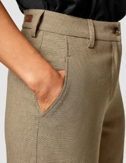 Essential Pants Straight Latte