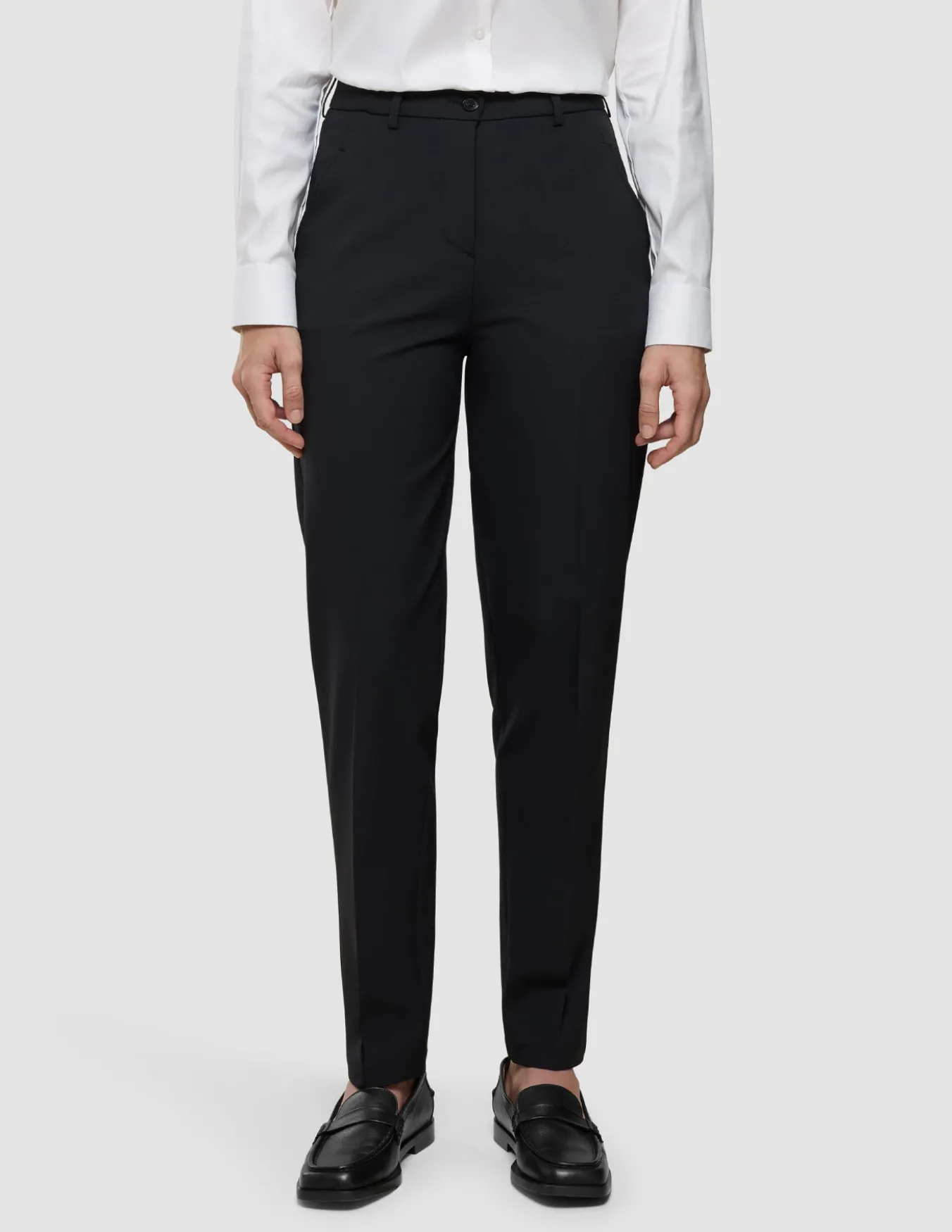 Essential Pants Tapered Black