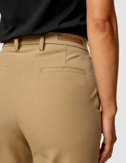 Essential Pants Tapered Caramel