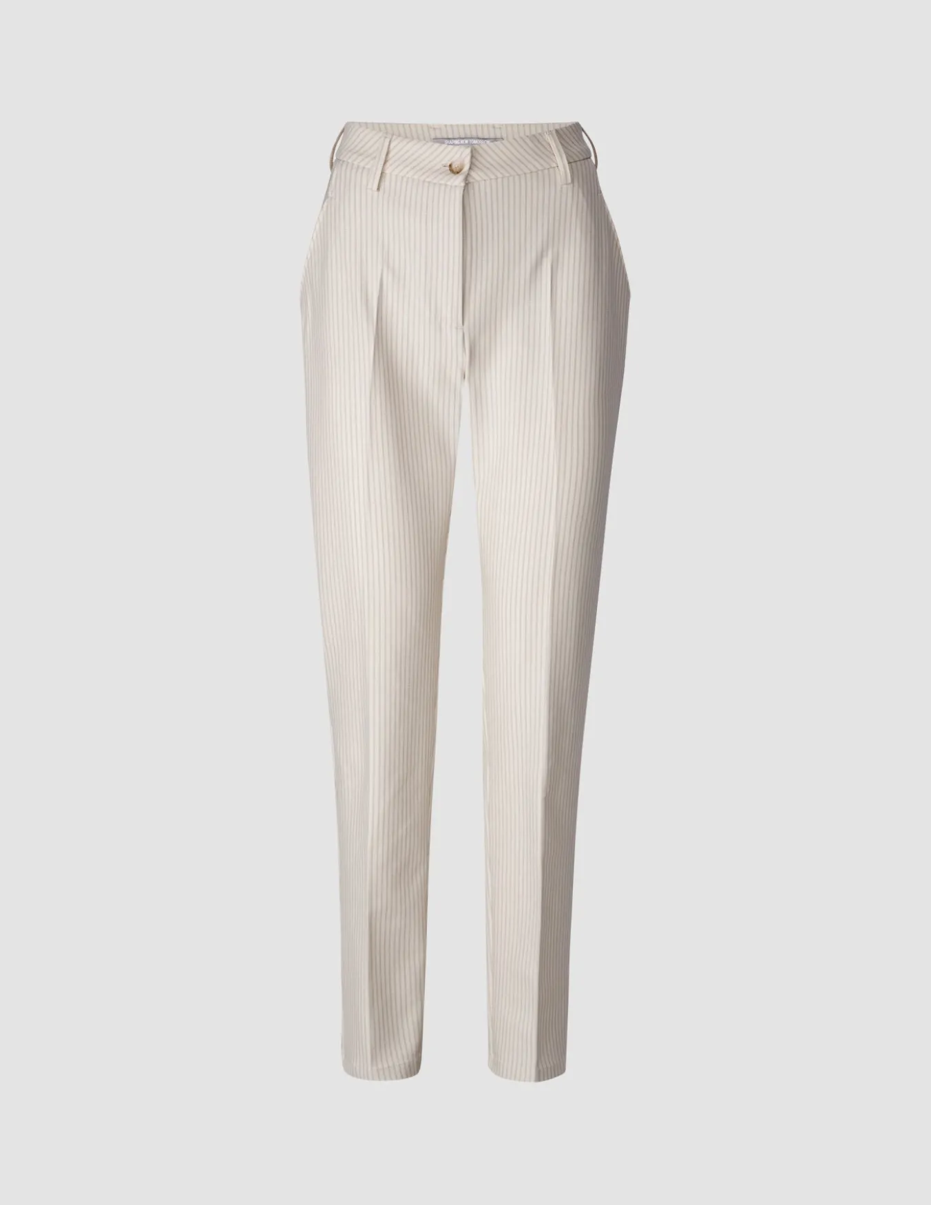 Essential Pants Tapered Cream Latte