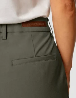Essential Pants Tapered Dark Olive