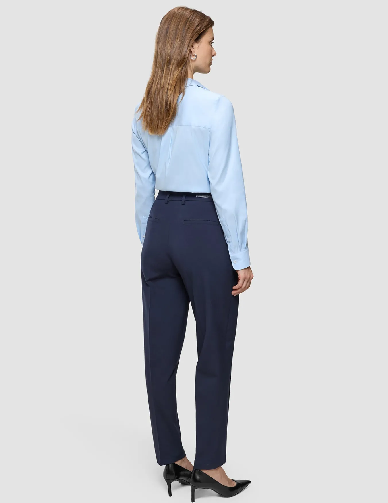 Essential Pants Tapered Midnight Blue