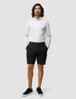 Essential Shorts Black