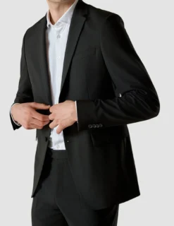 Essential Suit Black