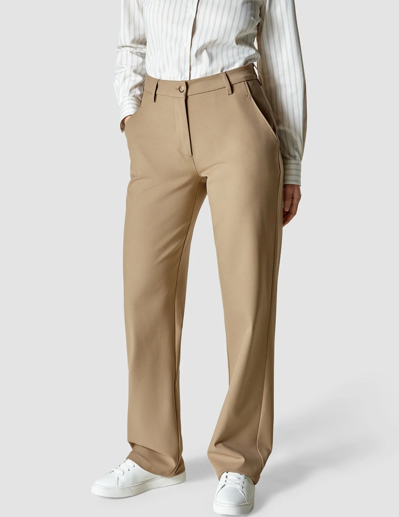 Essential Suit Straight Caramel