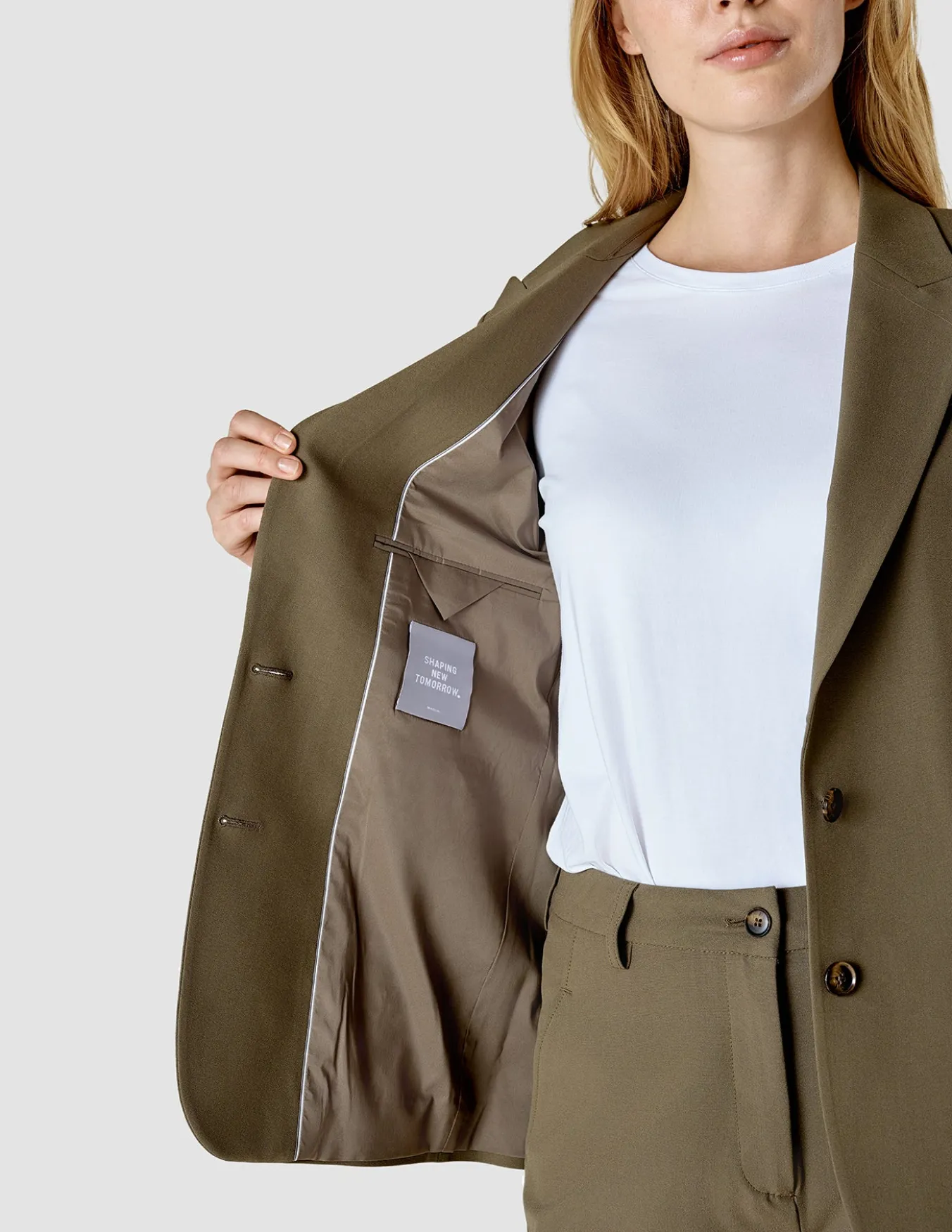 Essential Suit Straight Dark Olive