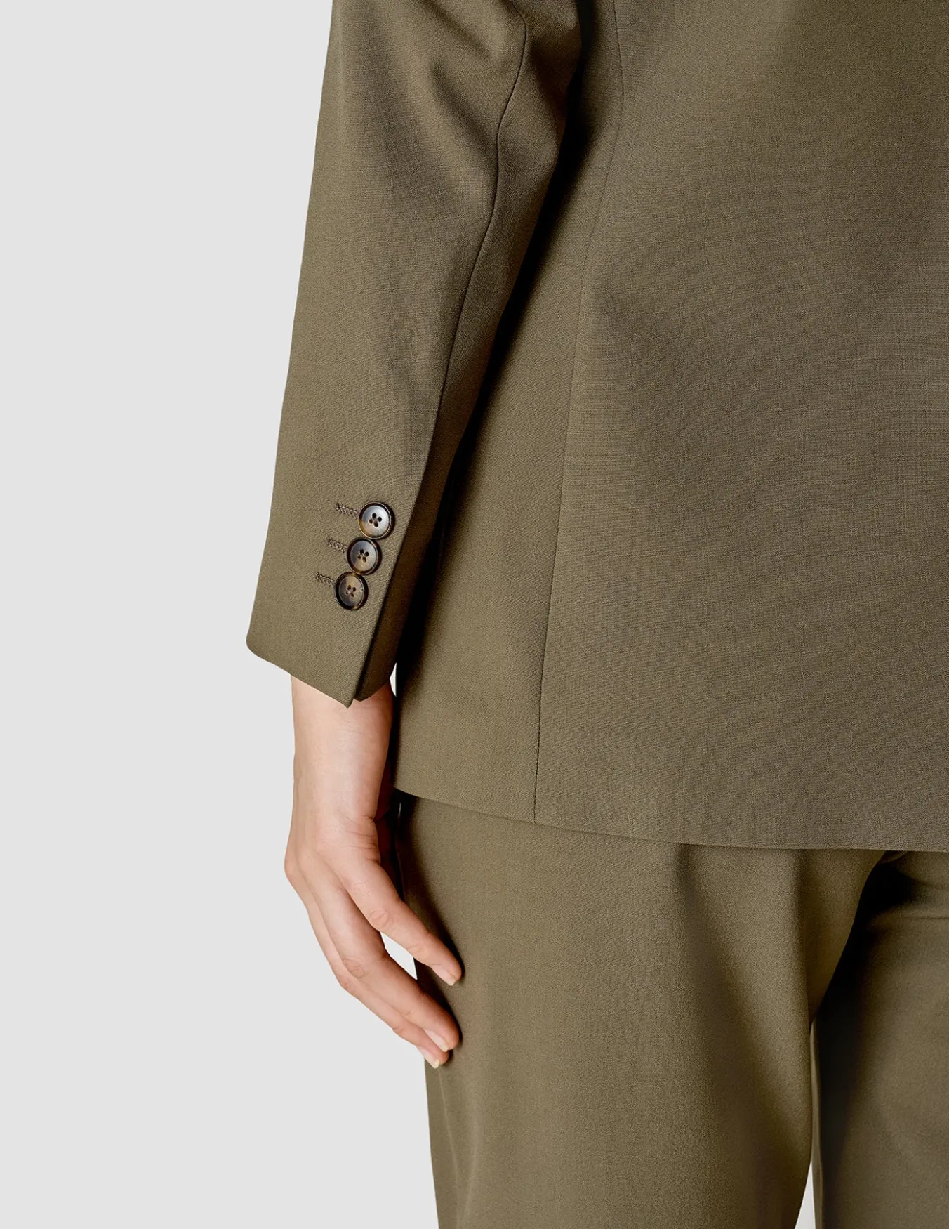 Essential Suit Straight Dark Olive