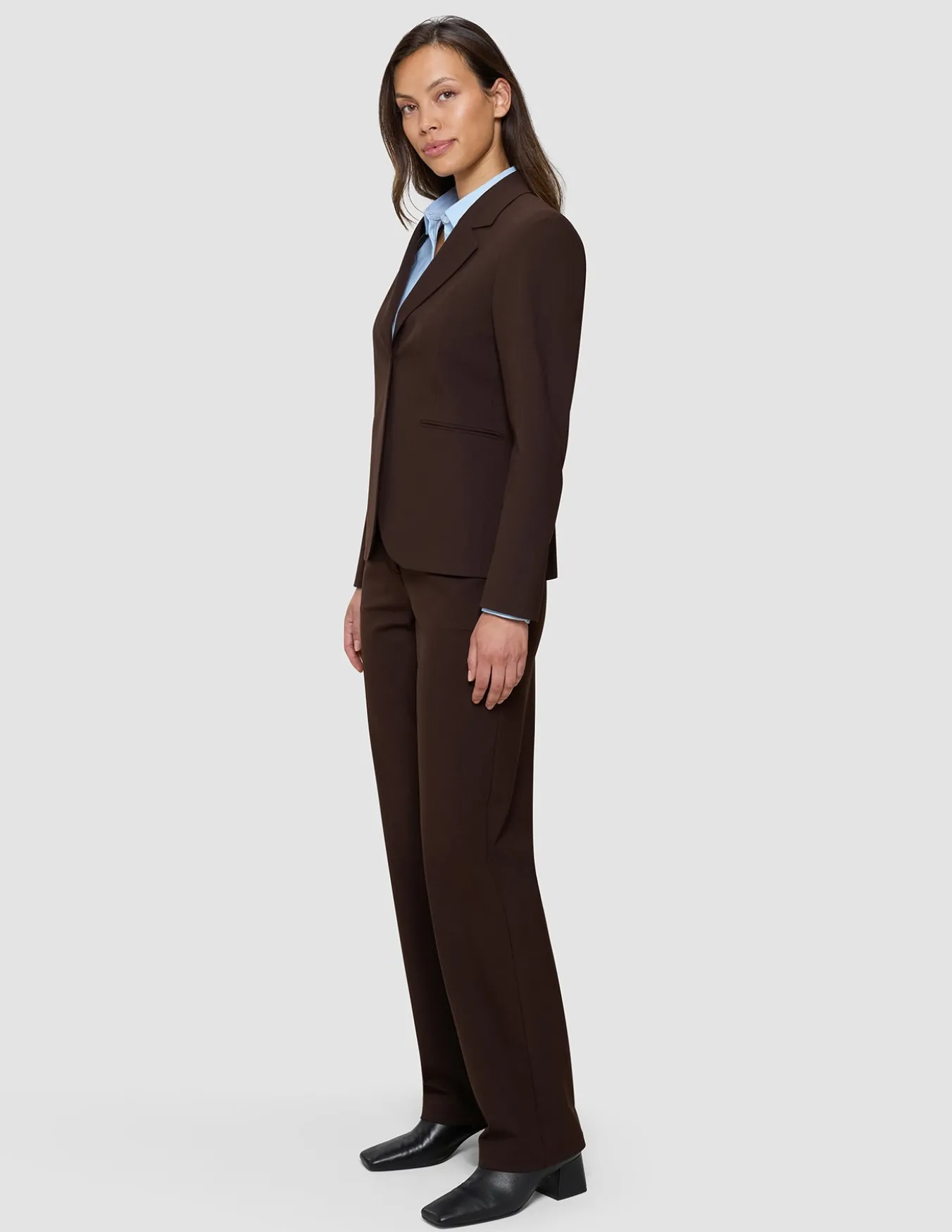 Essential Suit Straight Espresso