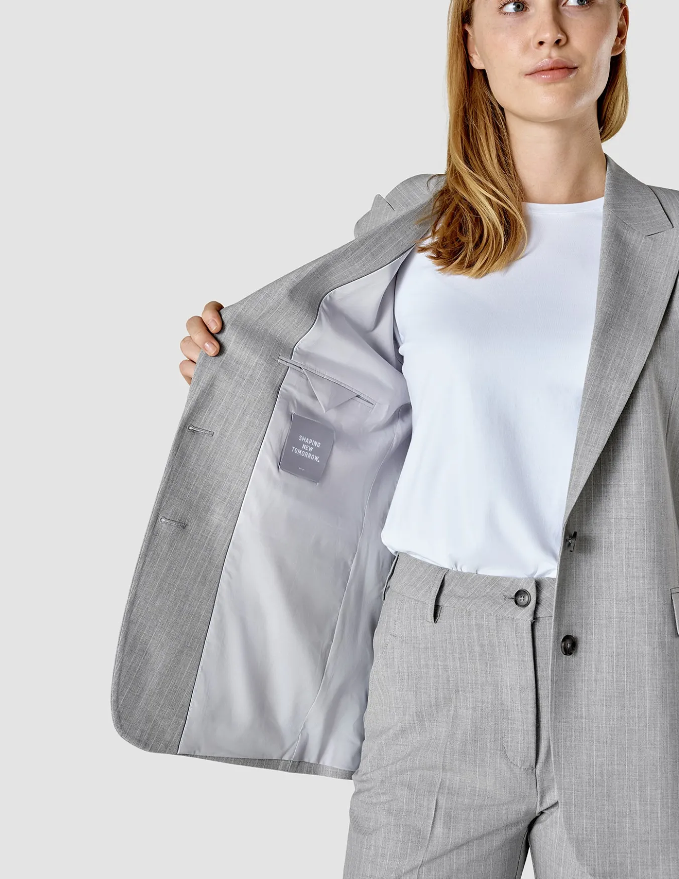 Essential Suit Tapered Light Grey Pinstriped