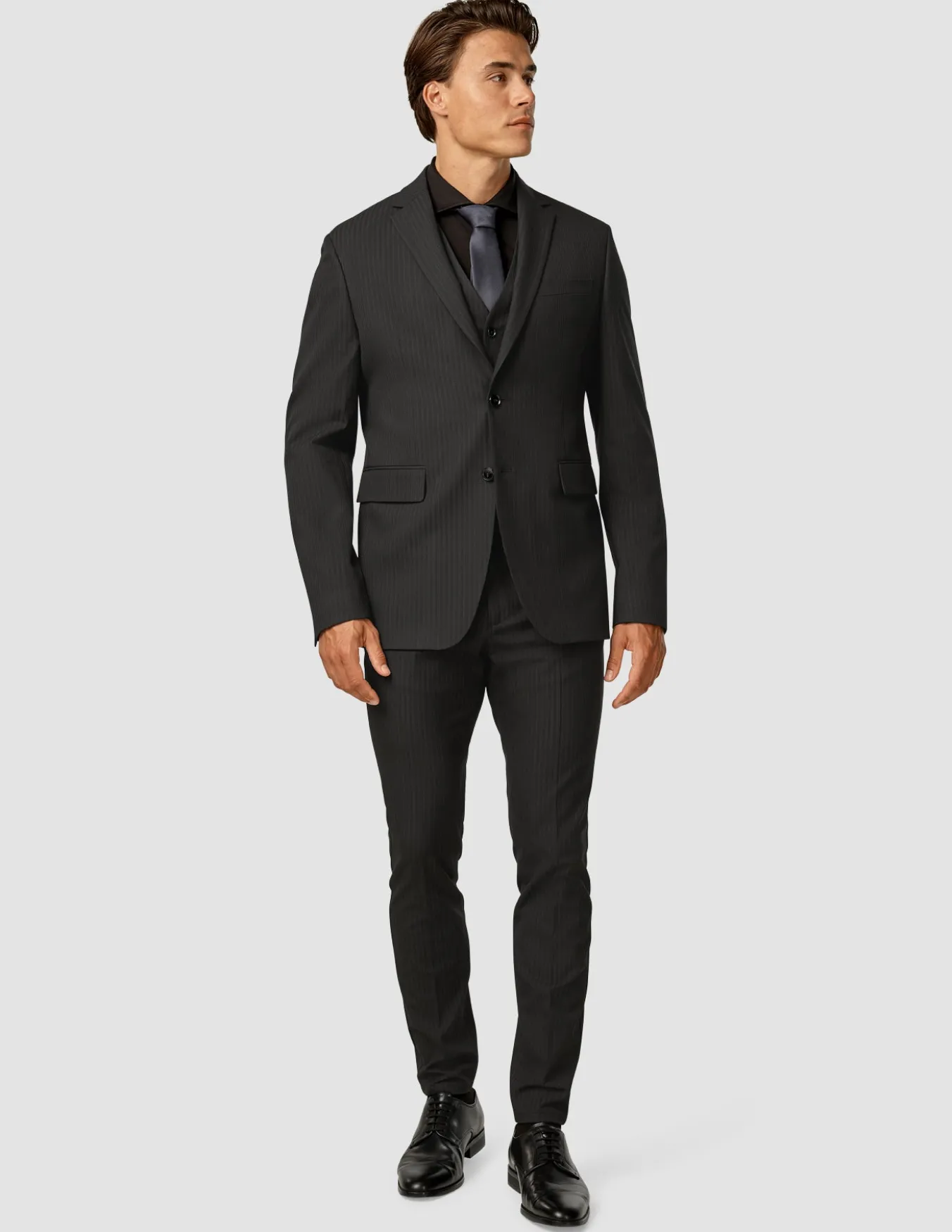 Essential Vest Asphalt Pinstripe