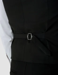 Essential Vest Black