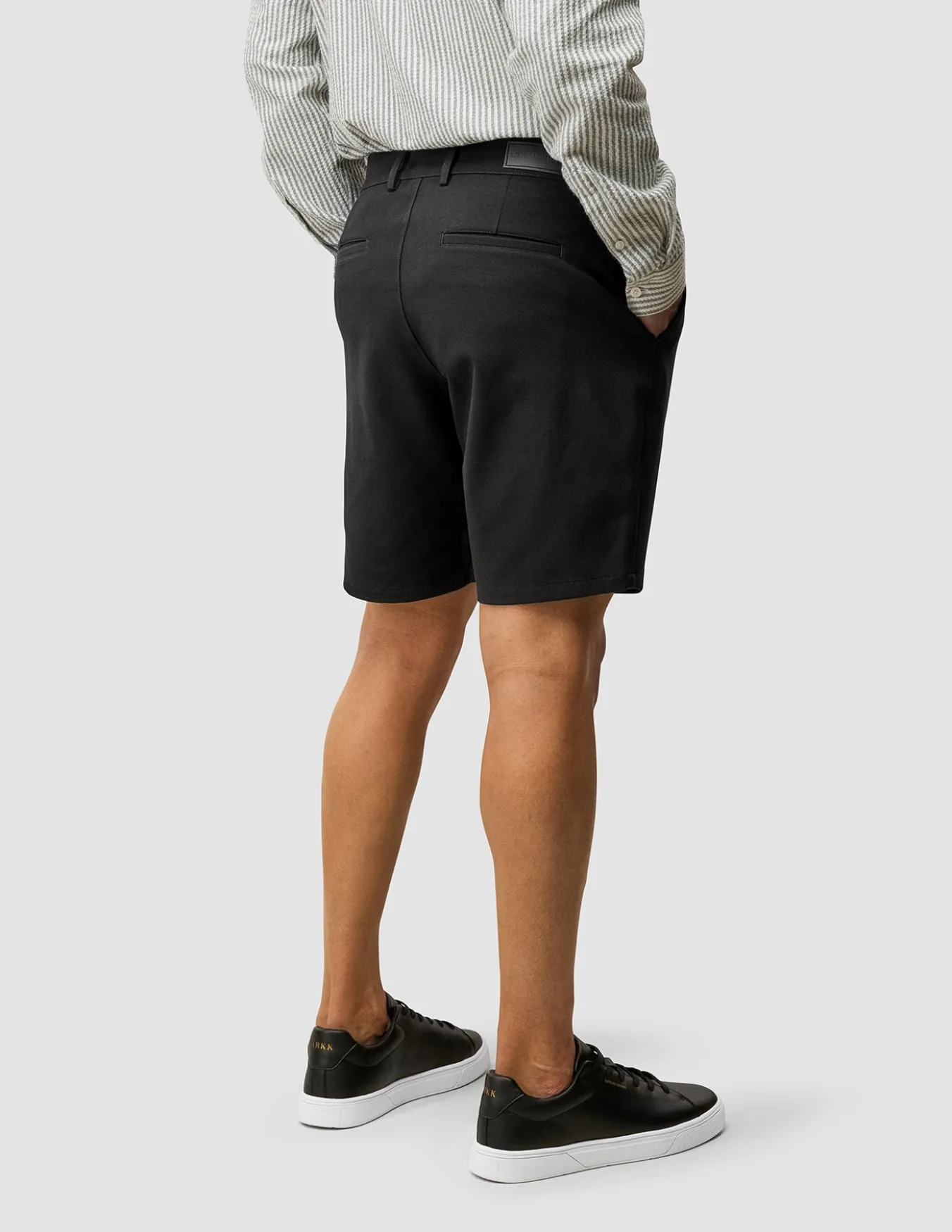 GEN2™ Shorts Black