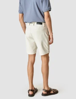 GEN2™ Shorts Off White