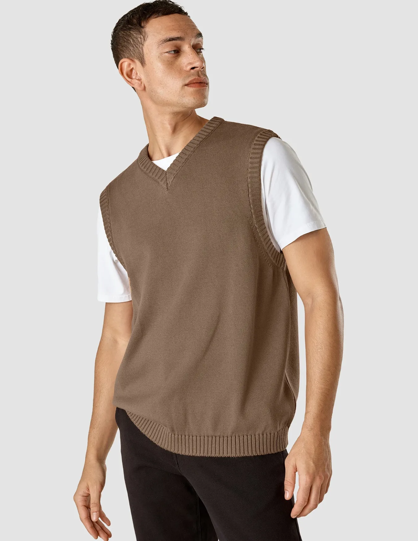 Heavy Knit Vest Mocha