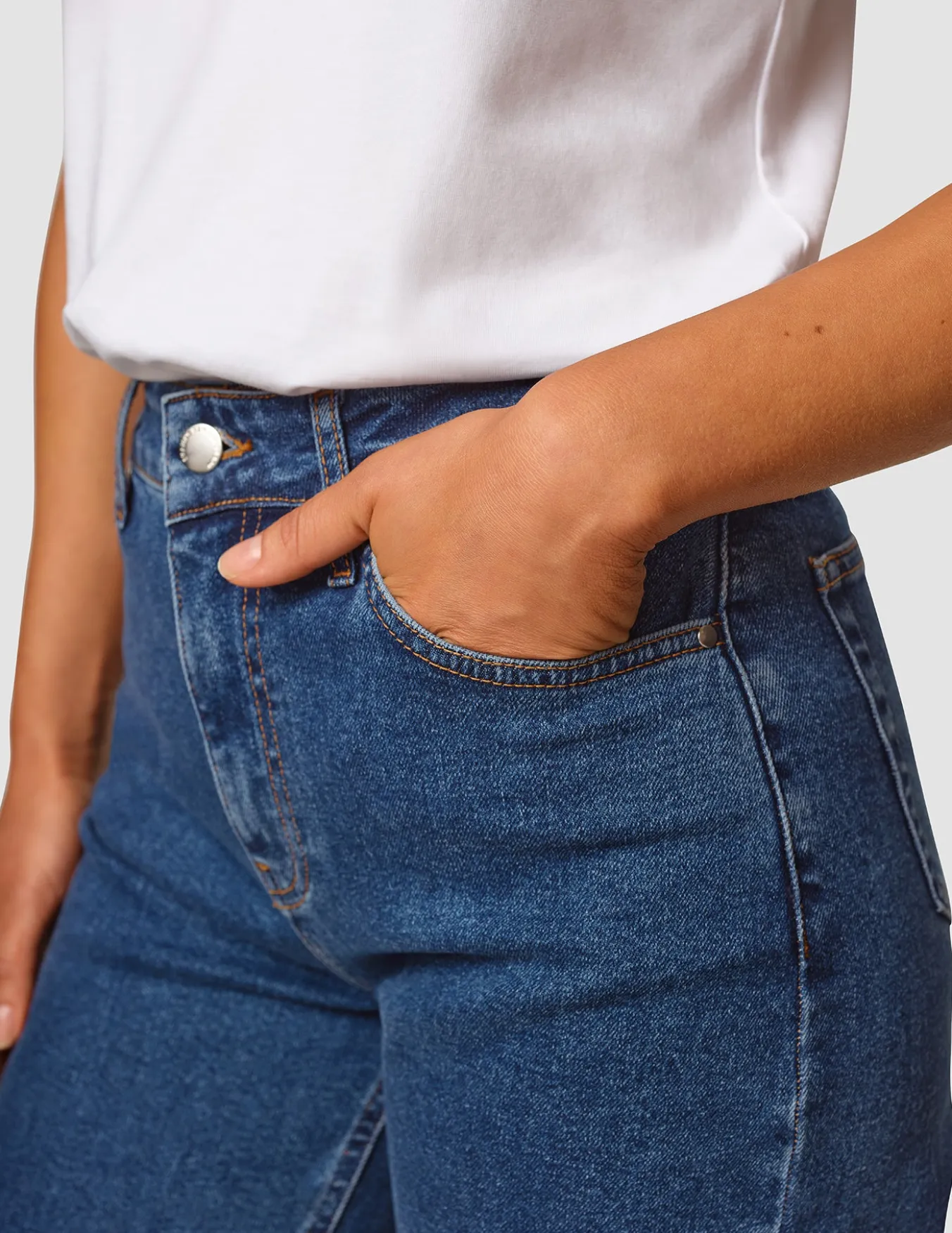 Jeans Straight Fit Medium Blue