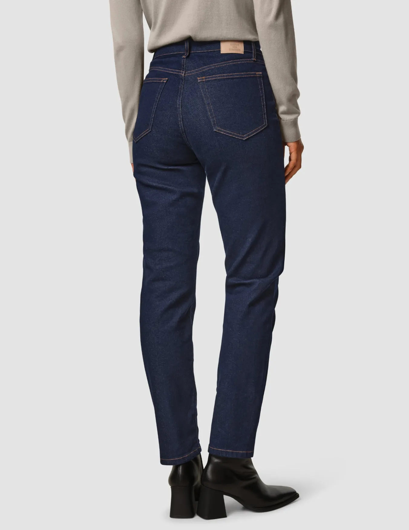 Jeans Tapered Dark Blue