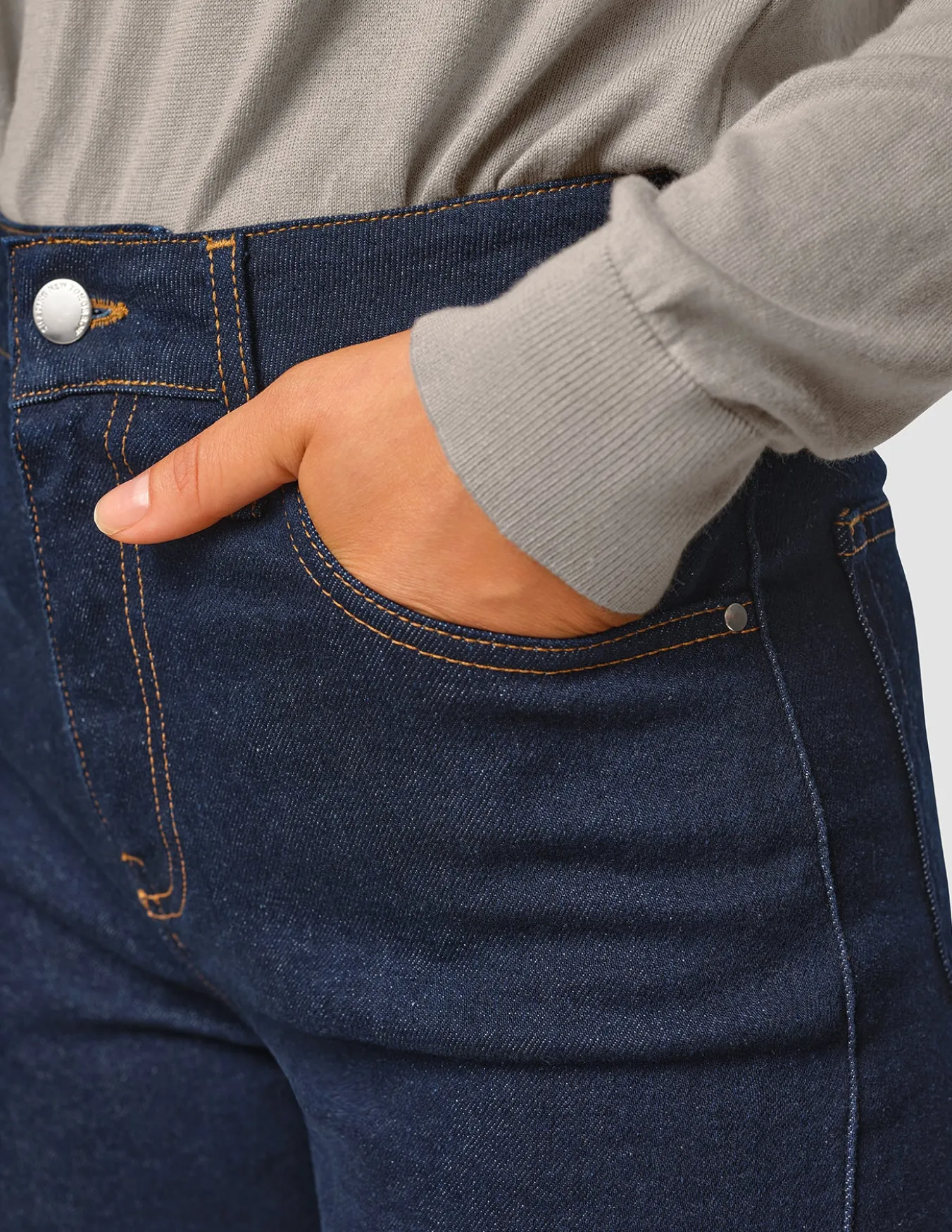 Jeans Tapered Dark Blue