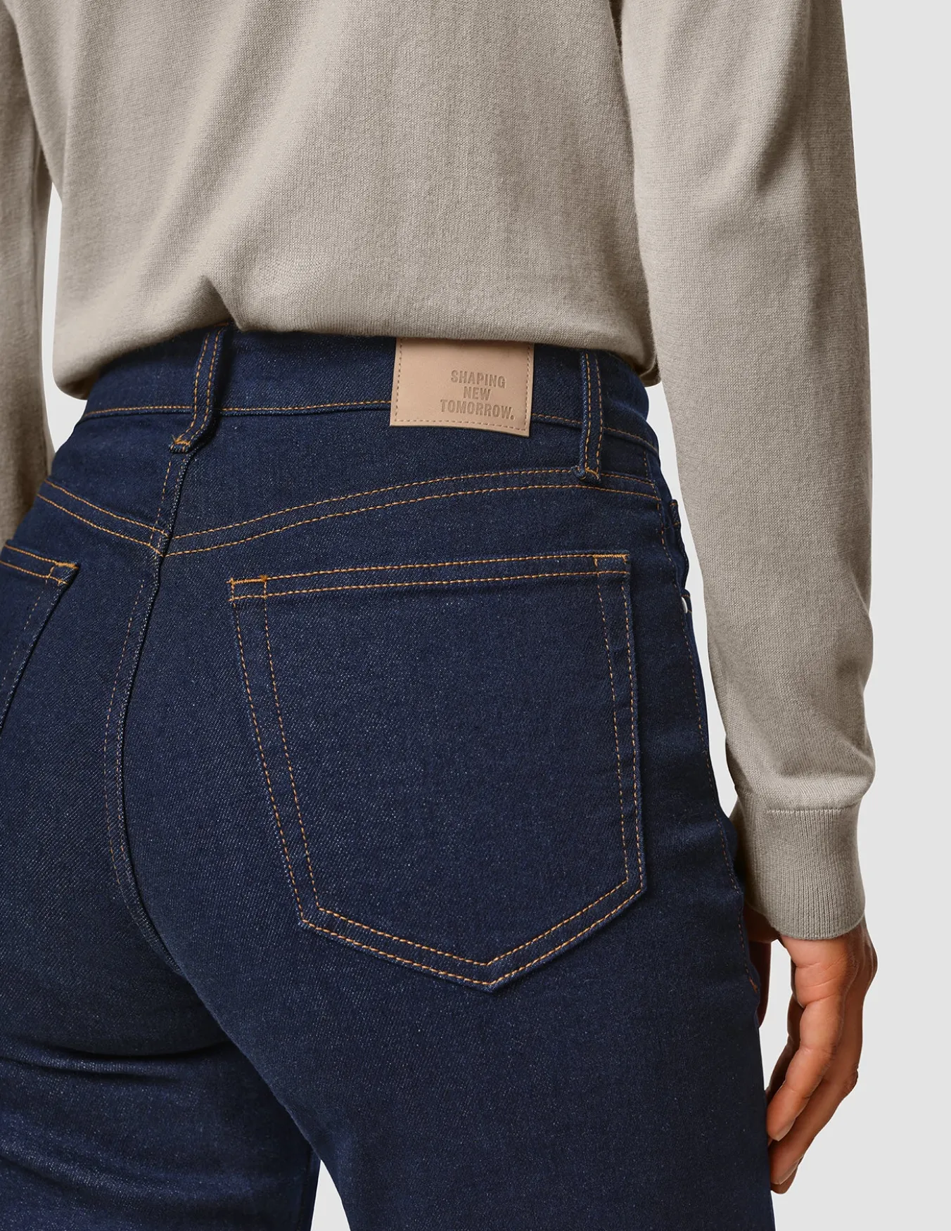 Jeans Tapered Dark Blue