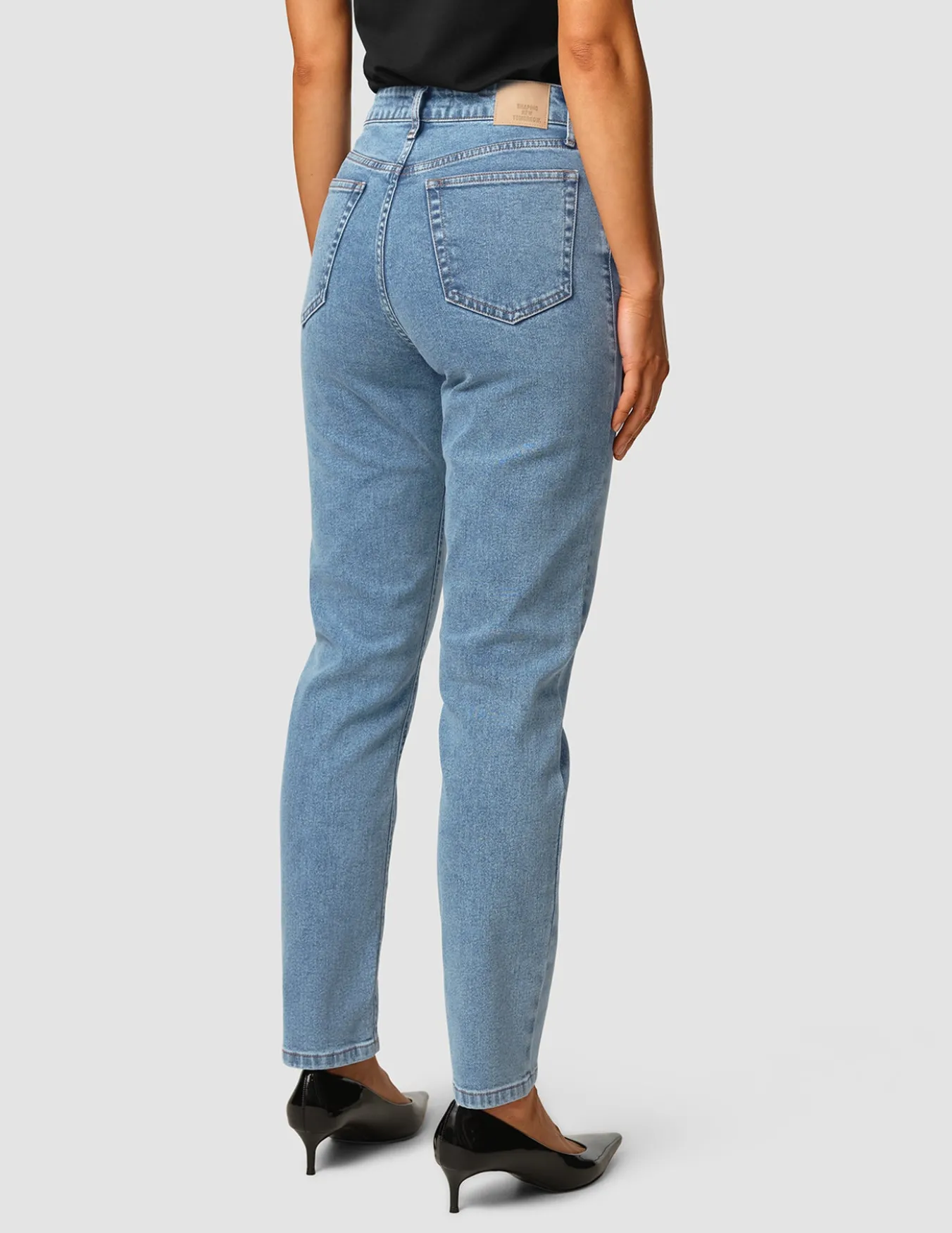 Jeans Tapered Snow Blue Wash