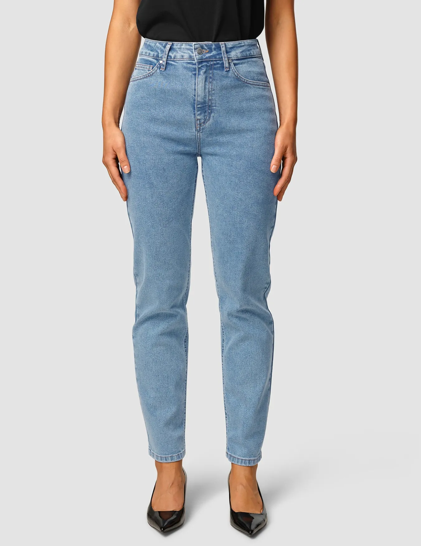 Jeans Tapered Snow Blue Wash