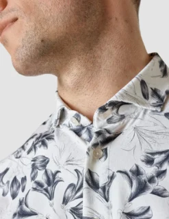 Lightweight Classic Shirt Navy Flower Slim