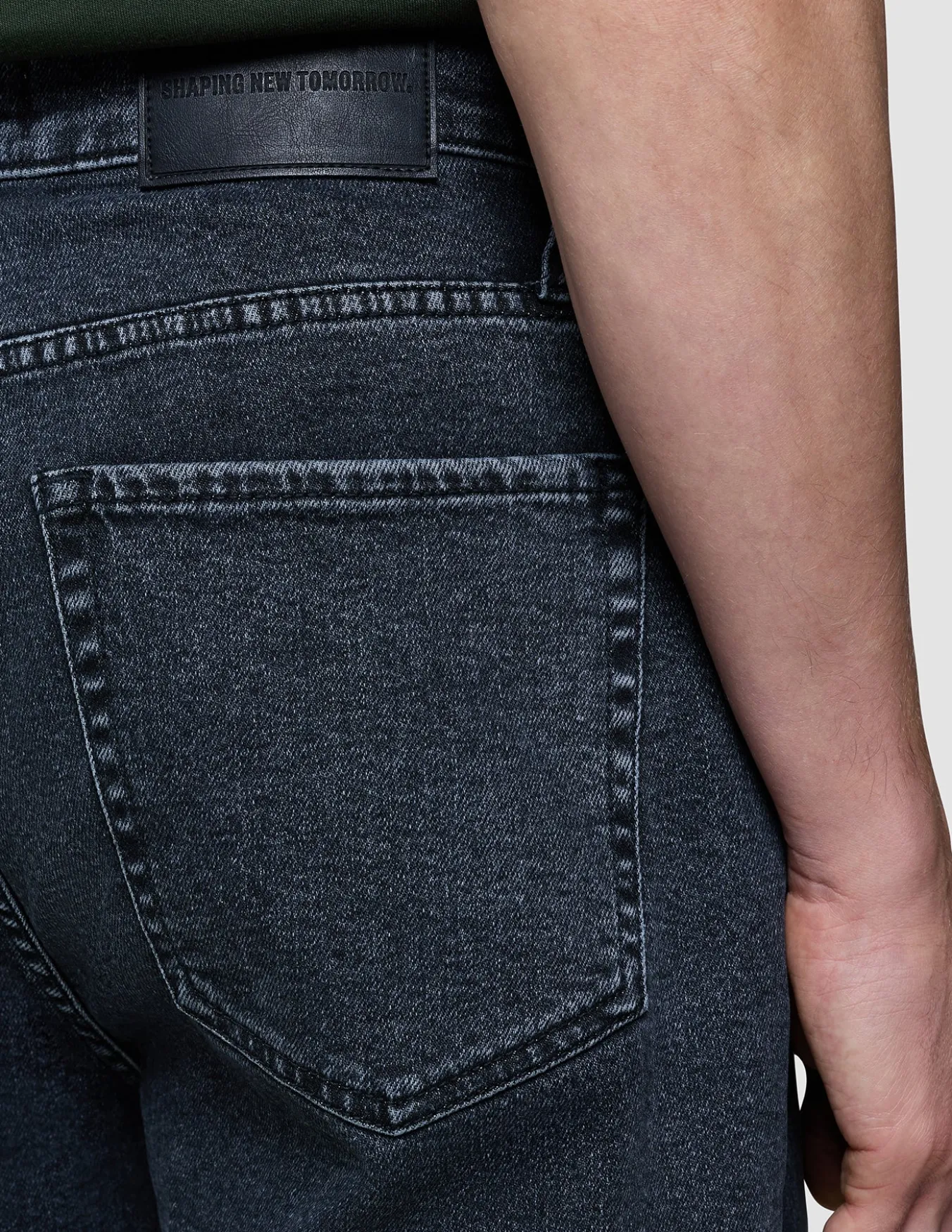 Matteo Jeans Relaxed Fit Washed Black