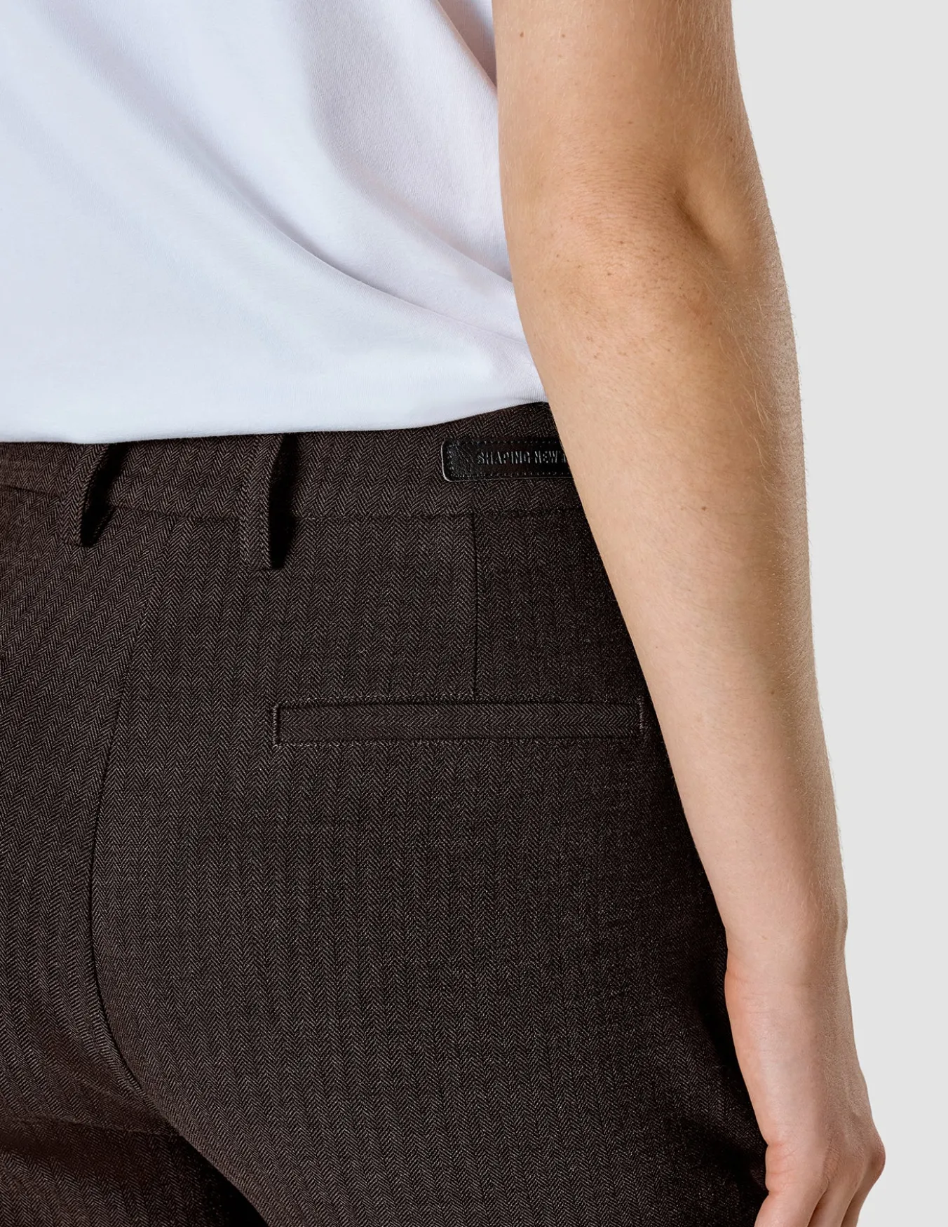 No. 1 Pants Tapered Dark Chokolate