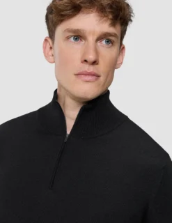 Seamless Premium Merino Knit Half Zip Black