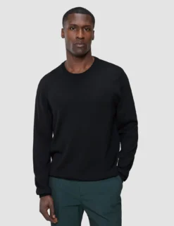 Seamless Premium Merino Knit Crewneck Black