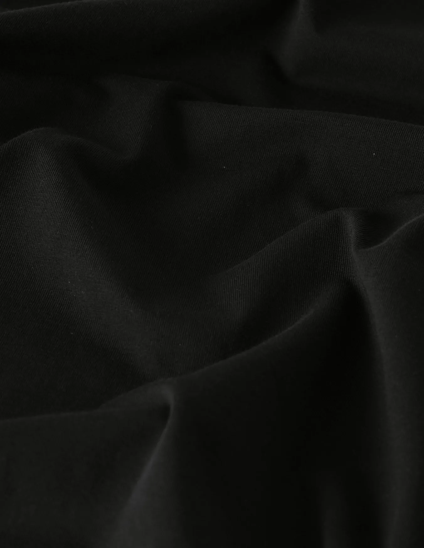 Supima Autograph Long-Sleeved T-Shirt Black