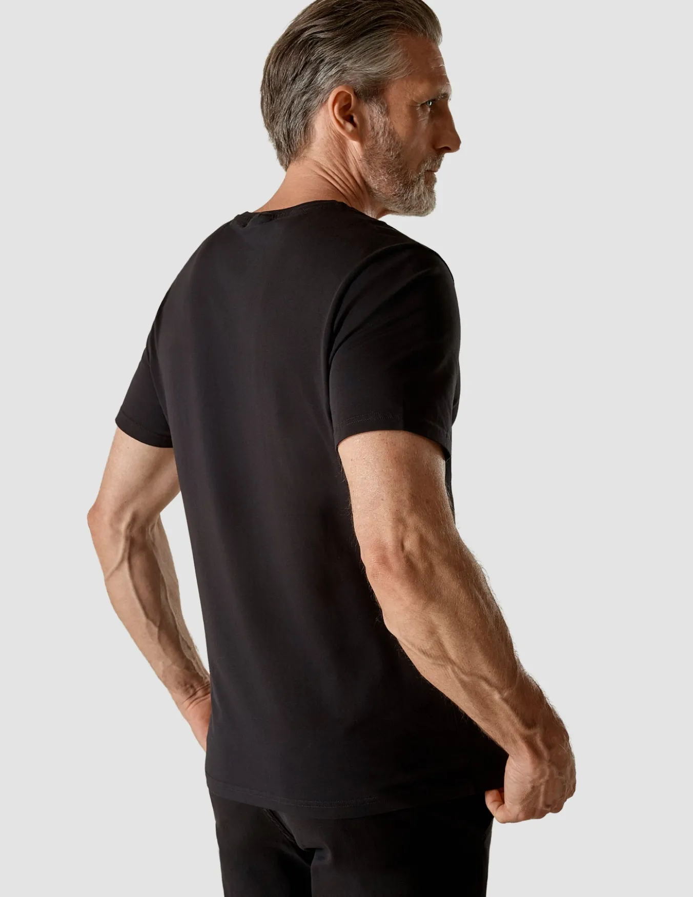 Supima T-shirt Black V-Neck