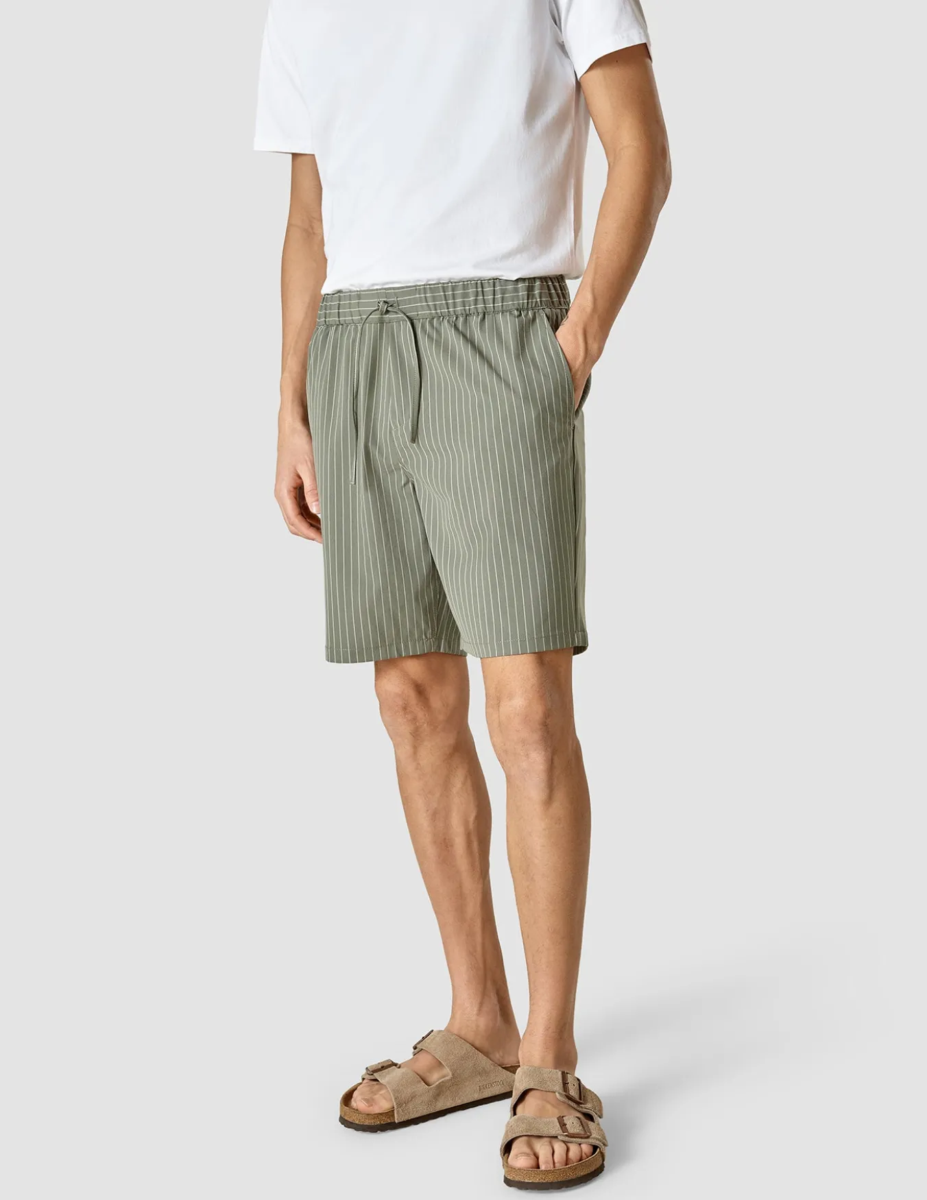 Tech Linen Elastic Shorts Green Pinstripe