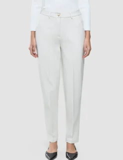 Women Essential Pants Tapered Off White