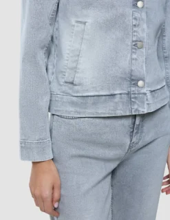 Women's Classic Denim Jacket Light Grey Washed