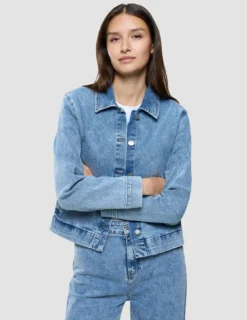 Women's Classic Denim Jacket Snow Blue Wash