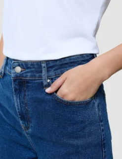 Women's Classic Jeans Relaxed Medium Blue