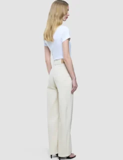 Women's Relaxed Jeans Off White